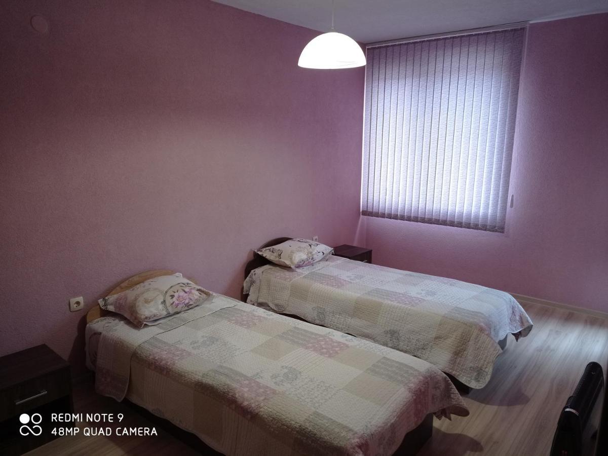 Ideal Center Apartment Sandanski Luaran gambar
