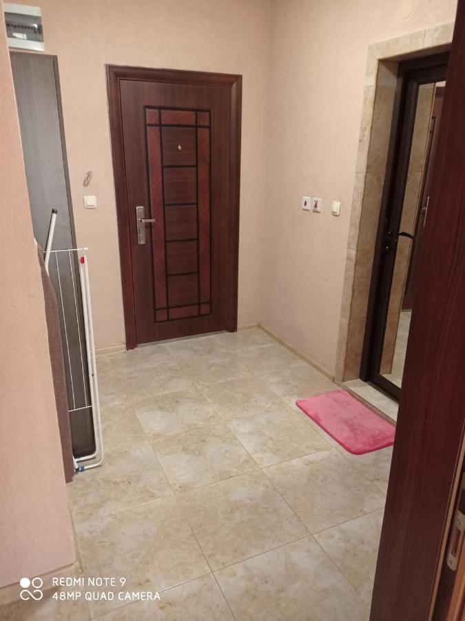 Ideal Center Apartment Sandanski Luaran gambar